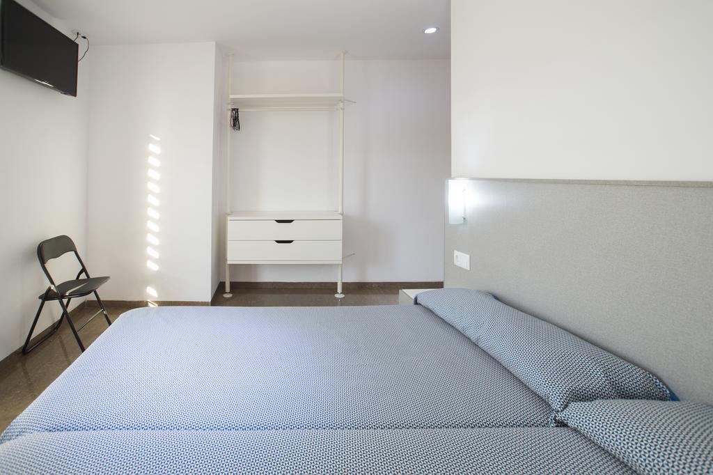 Hostal Drassanes Barcelona Ngoại thất bức ảnh